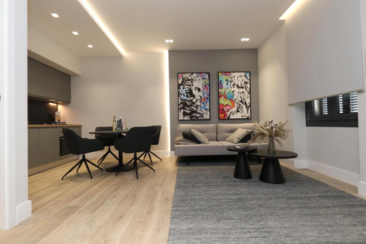 Renovated & Fully Equipped-Luxurious-2Room Fontana Suite, It Just Doesn'T Get Any Better! Olbia Exteriér fotografie